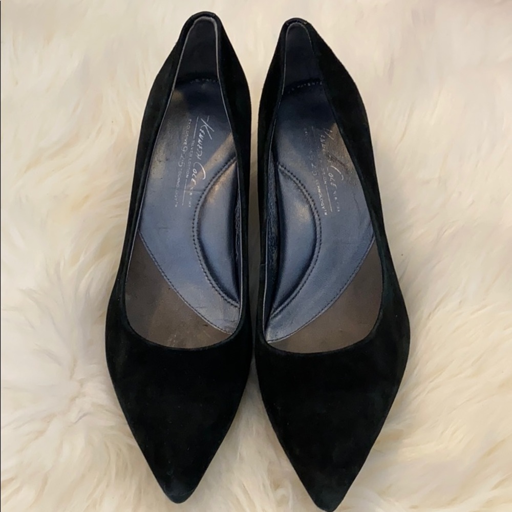 Kenneth Cole 925 Technology black suede pumps 6